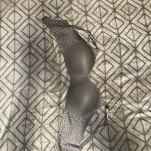 Warner's Gray Leopard Print Bra